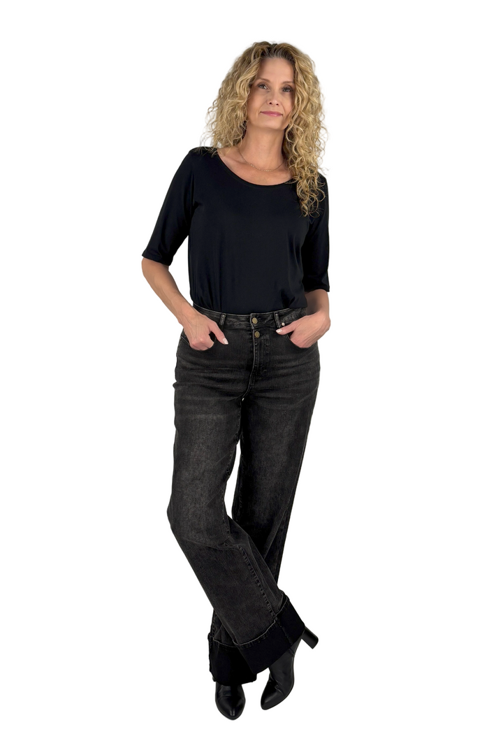 Brooke Cuffed Girlfriend Jean