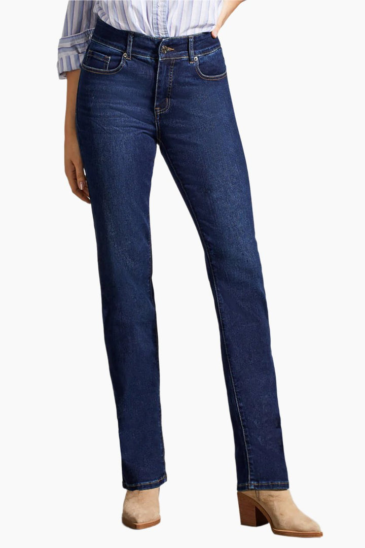 Sophia Curvy Straight Leg Jean