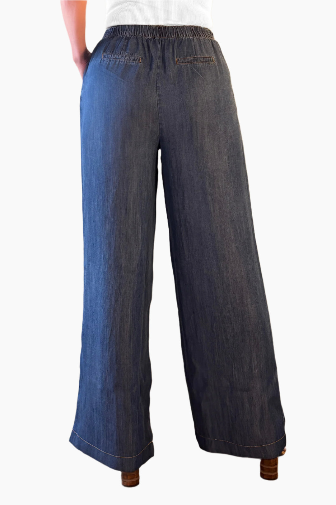 Textured Chambray Pant