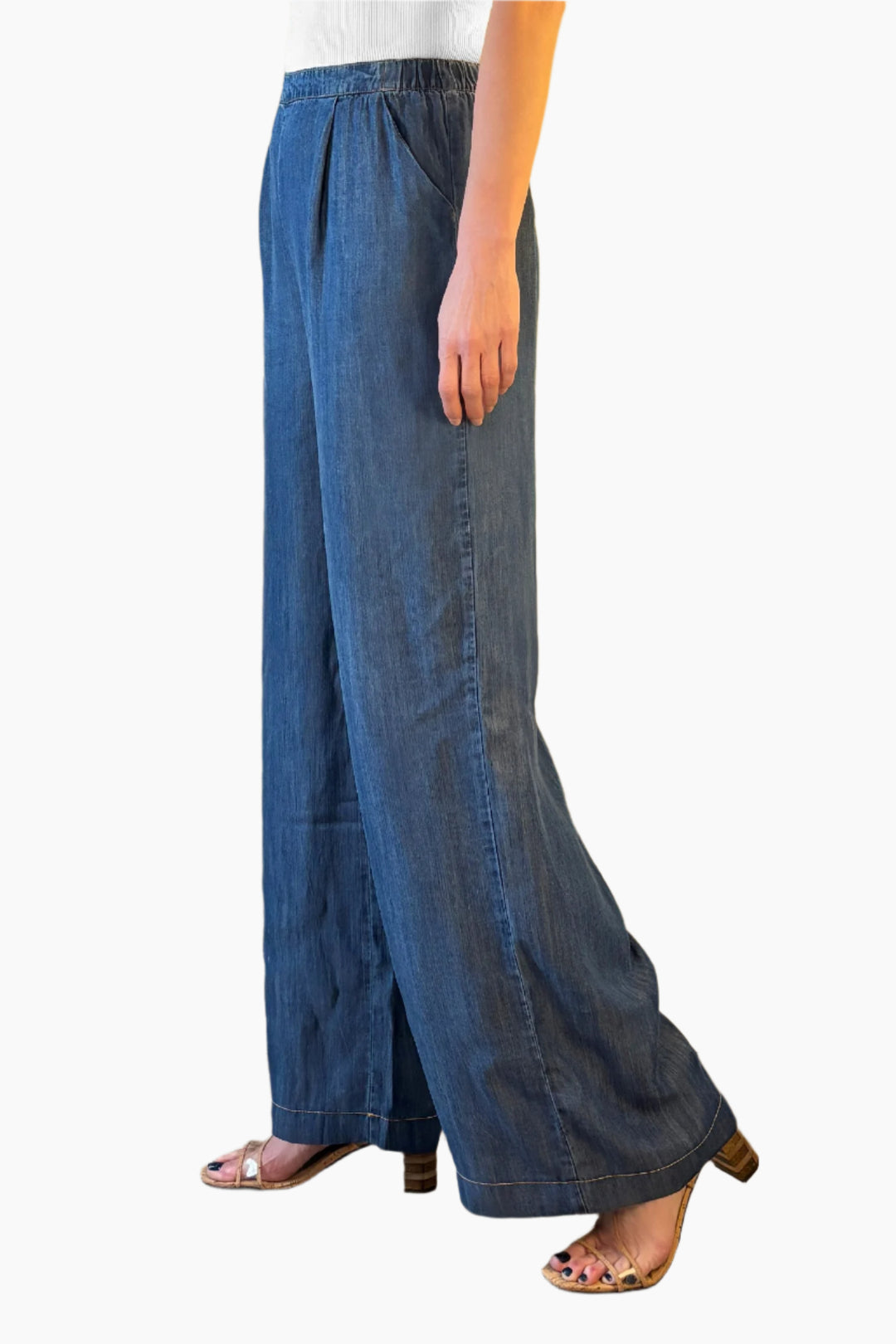 Textured Chambray Pant